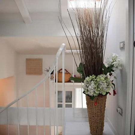 Easy Welcome La Porta Rossa - Apartamento