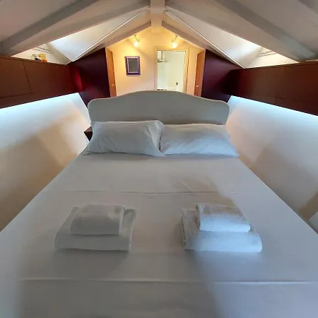Easy Welcome La Porta Rossa - *